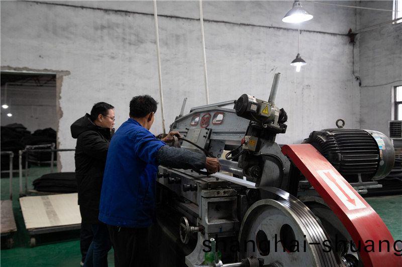 加工現(xian)場(chang)