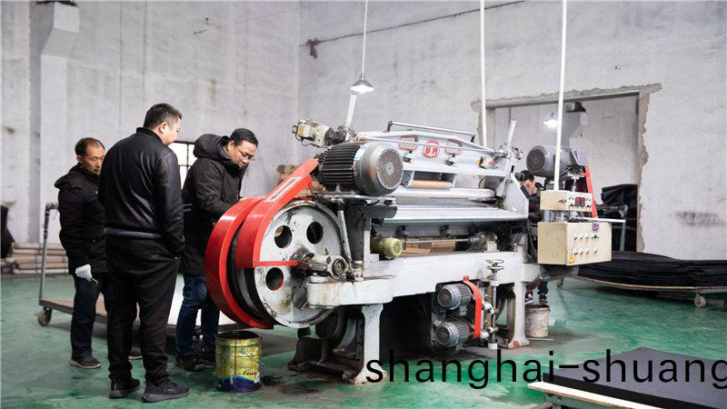 加工(gong)現(xian)場